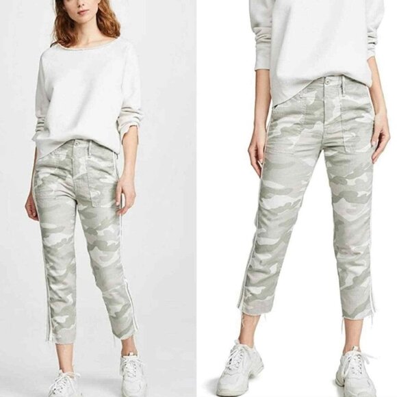 🎁 MOTHER The Shaker Chop Crop Fray Camo Pants - Picture 5 of 14